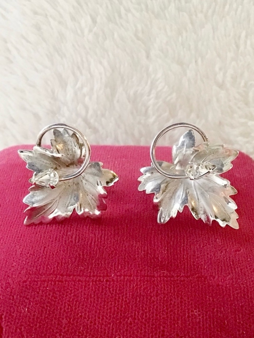 Vintage Sterling Silver Carl-Art Maple Leaf Screwback Earrings